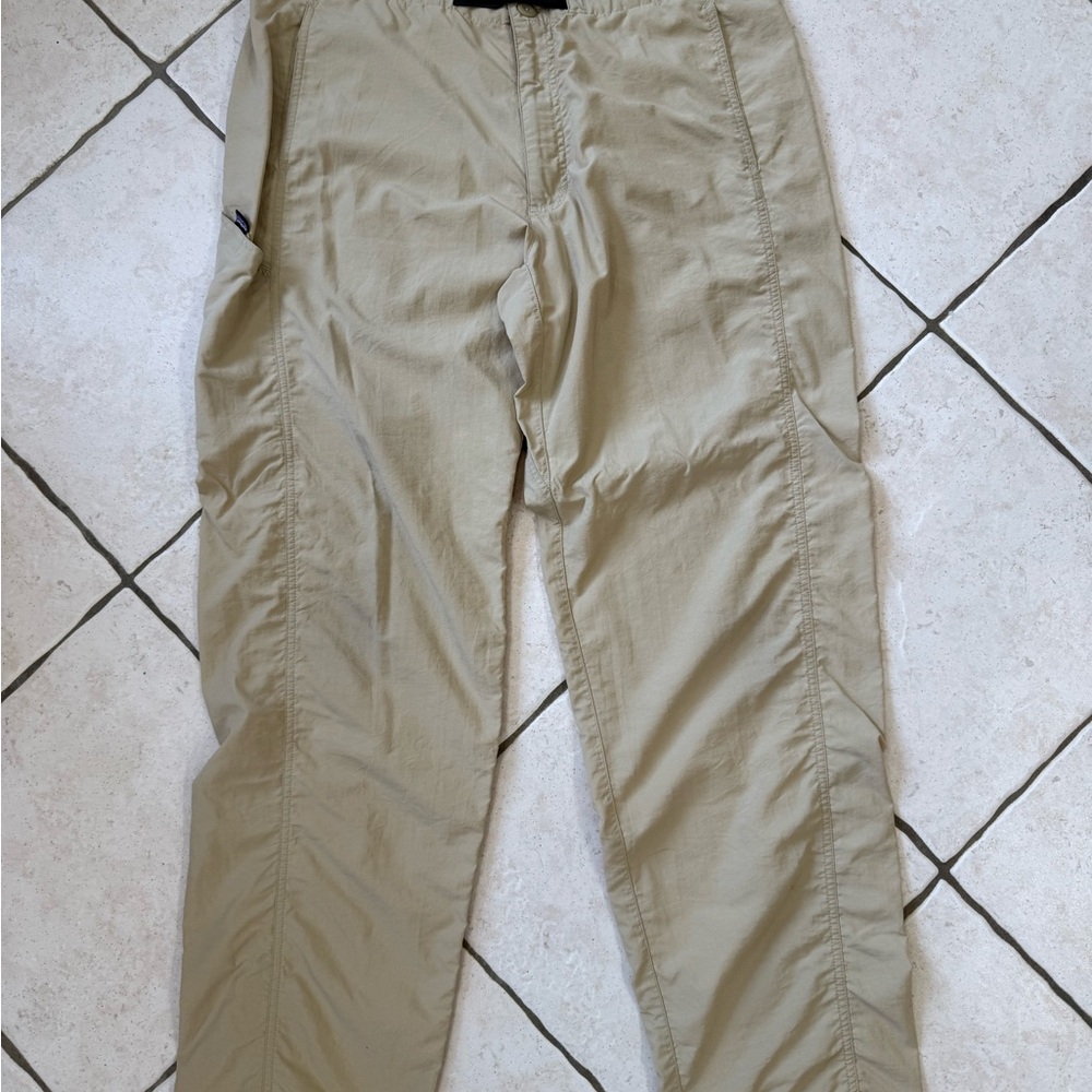 PATAGONIA MEN'S HIKING PANTS LIGHTWEIGHT PERFORMANCE NYLON TAN SIZE LARGE